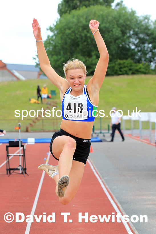Womens under-20s long jumps, 2022 Northern Senior and Under-20 Champs., Wavertree Athletics Centre, Liverpool. Photo: David T. Hewitson/Sports for All Pics